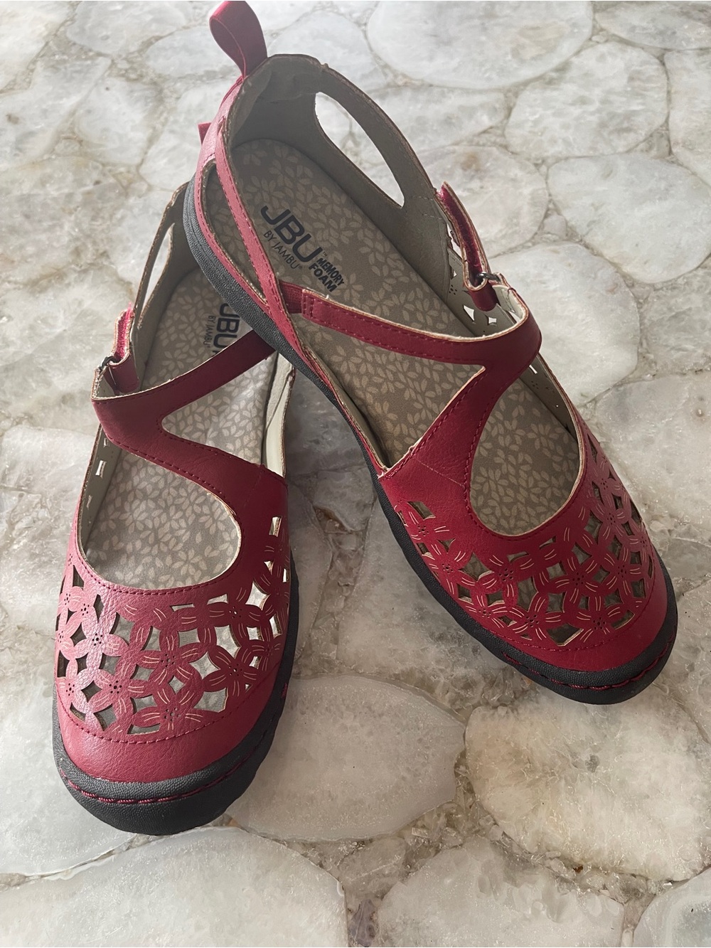 JBU Women's Red Laser-Cut Slingback Flats